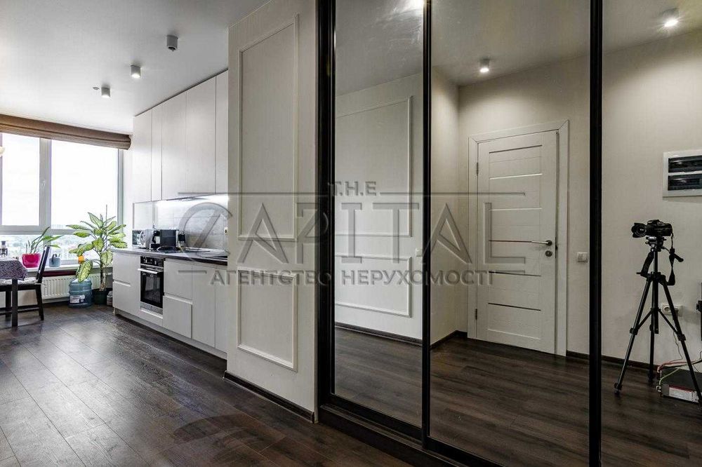 Продаж квартири, ЖК Світло Парк, Наддніпрянське шосе, Голосіїво