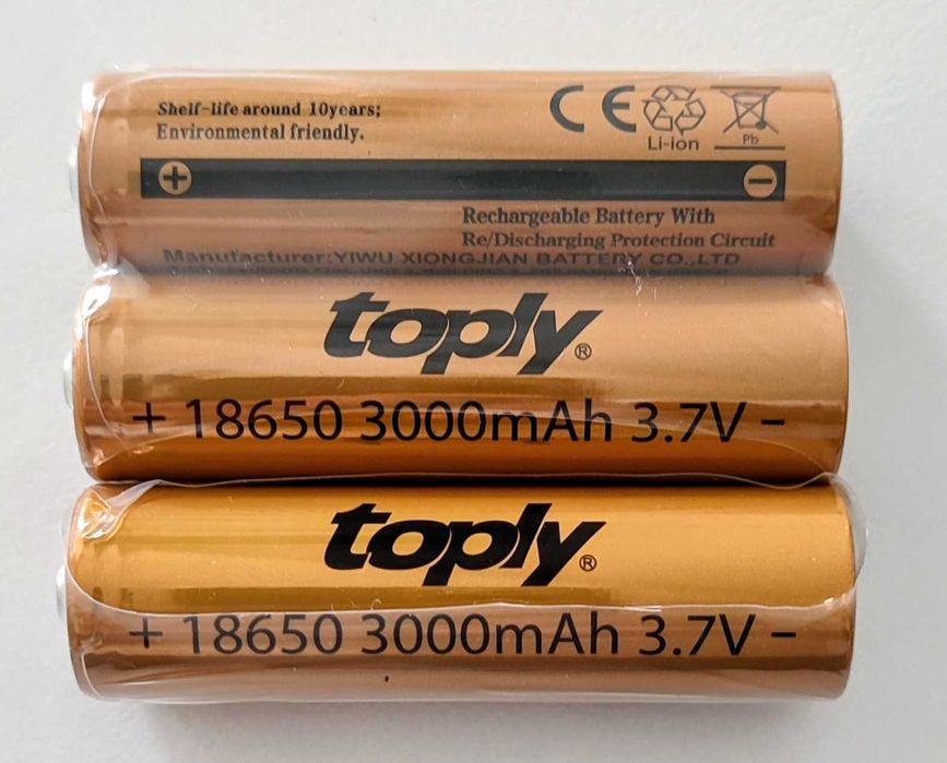 3 x Baterias Recarregáveis Li-ion 18650 3.7V - 3000Mah