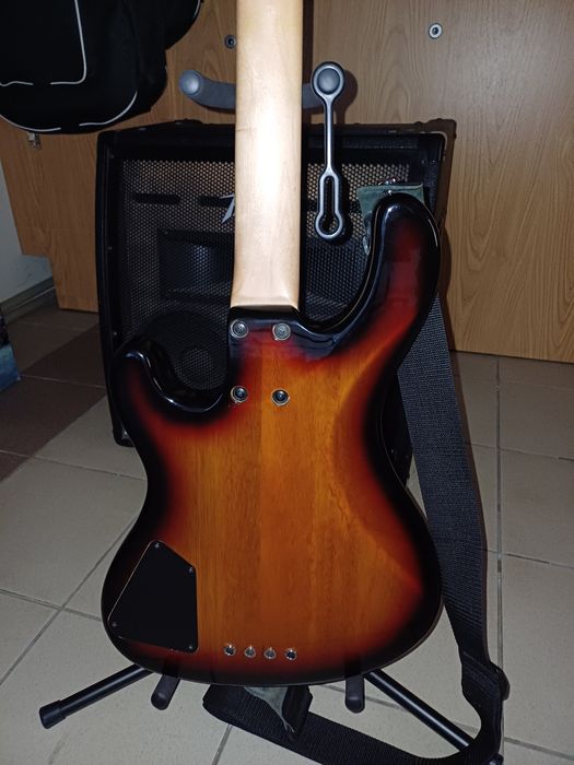 Бас безладовий Cort GB 34J