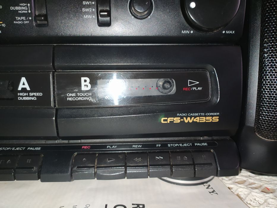 кассетный магнитофон Sony CFS-W 435 S