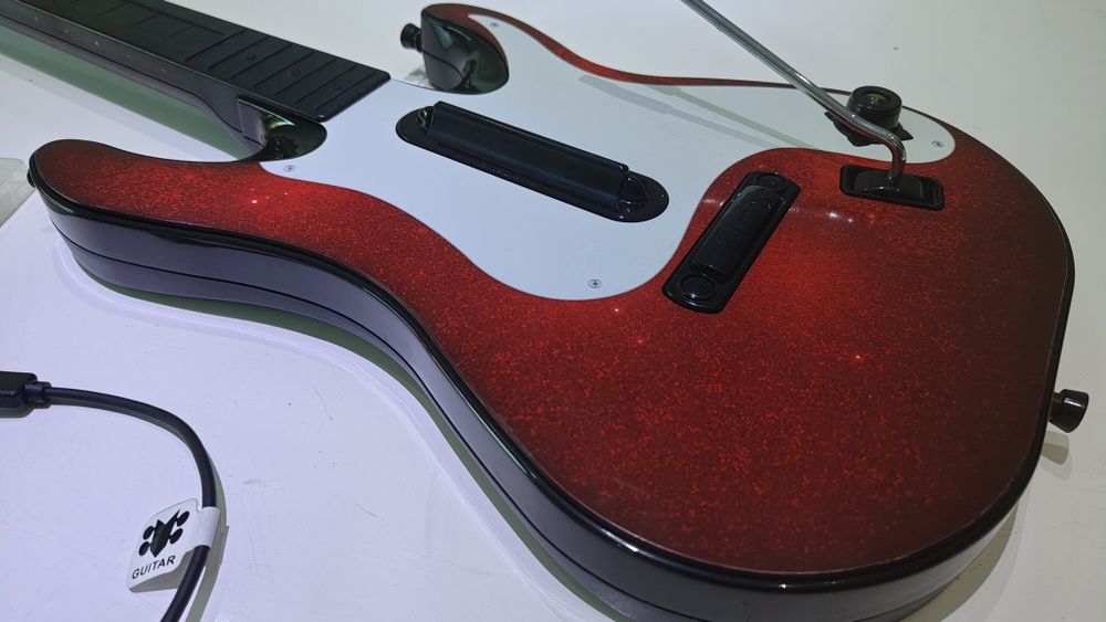 PS3 Guitarra Guitar Hero 5 + Dongle Original  + jogo + Strap
