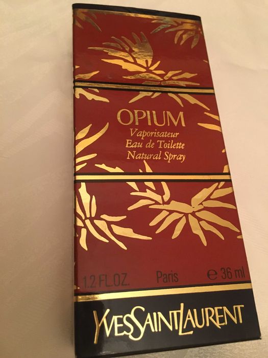 OPIUM VaporisateurEau de Toilette Natural Spray 36 ml YSL Франция