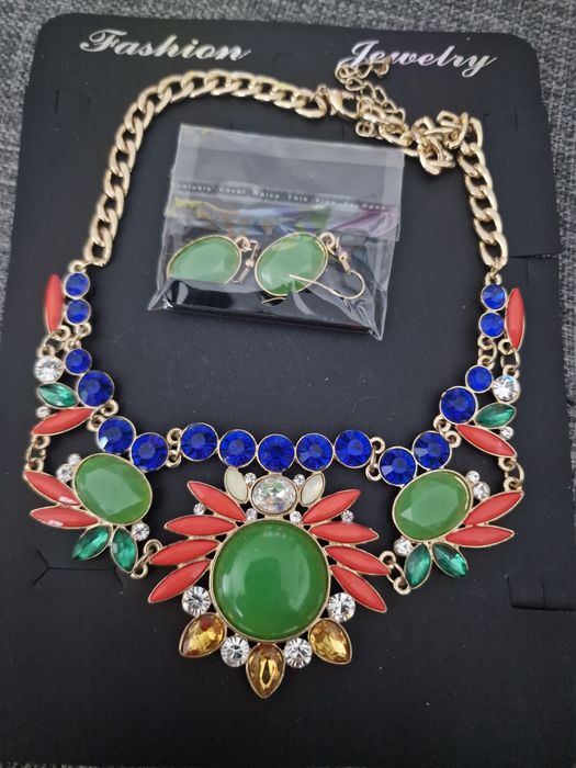 Conjunto colar e brincos
