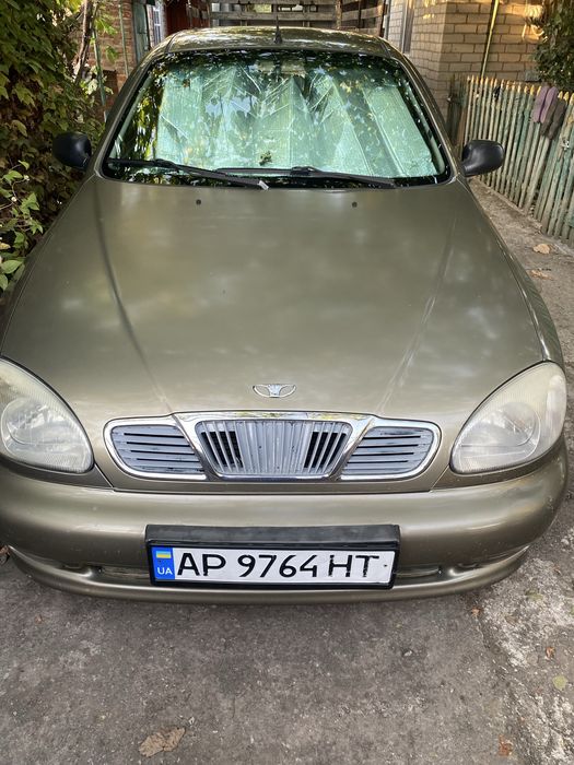 Продам  власну автівку.