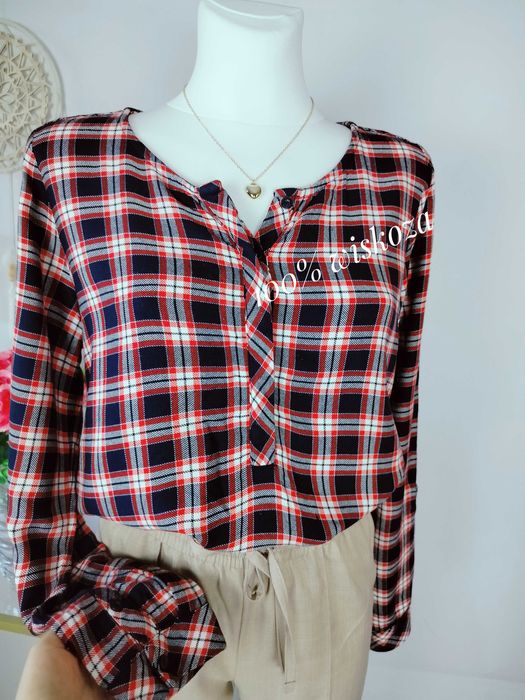 Granatowa koszula w kratę w rozmiarze M 38