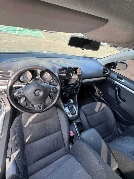 Volkswagen Golf 2011