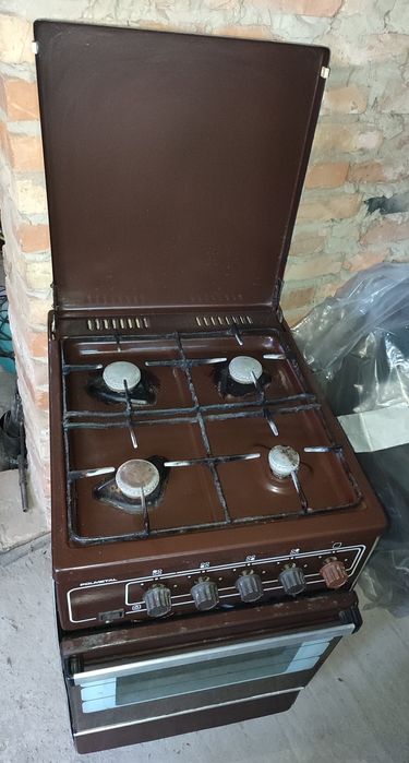 Плита газова Polmetal (50/50см) та витяжка Ciarko (60/50мм.)