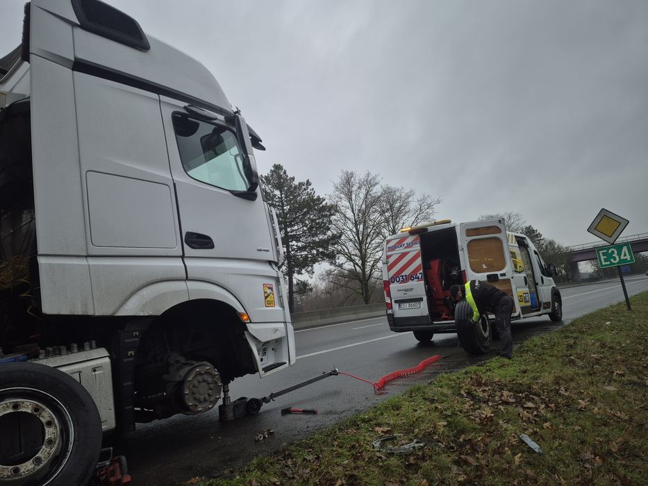 Mobilny Serwis Opon Ciężarowych TIR Holandia Belgia Niemcy