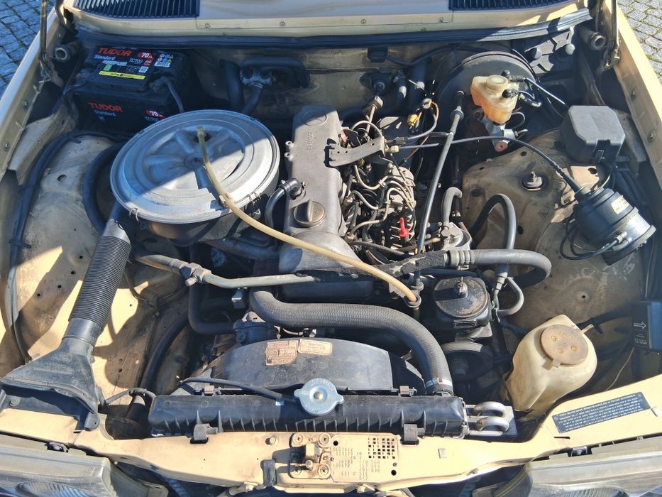 Mercedes w123 240D Versão Americana — photo 5
