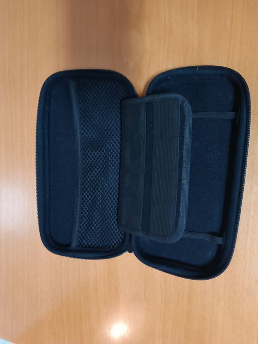 Nintendo Switch Lite com Carregador e Bolsa