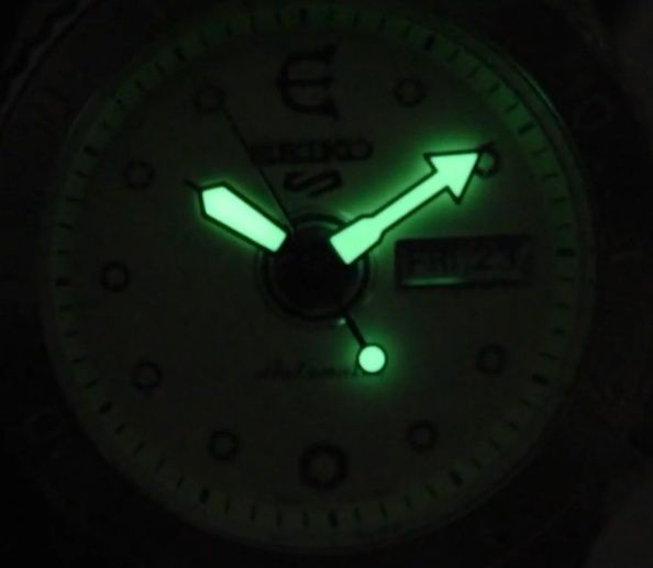 Seiko 5 Sports x Evisen Skateboards SBSA103