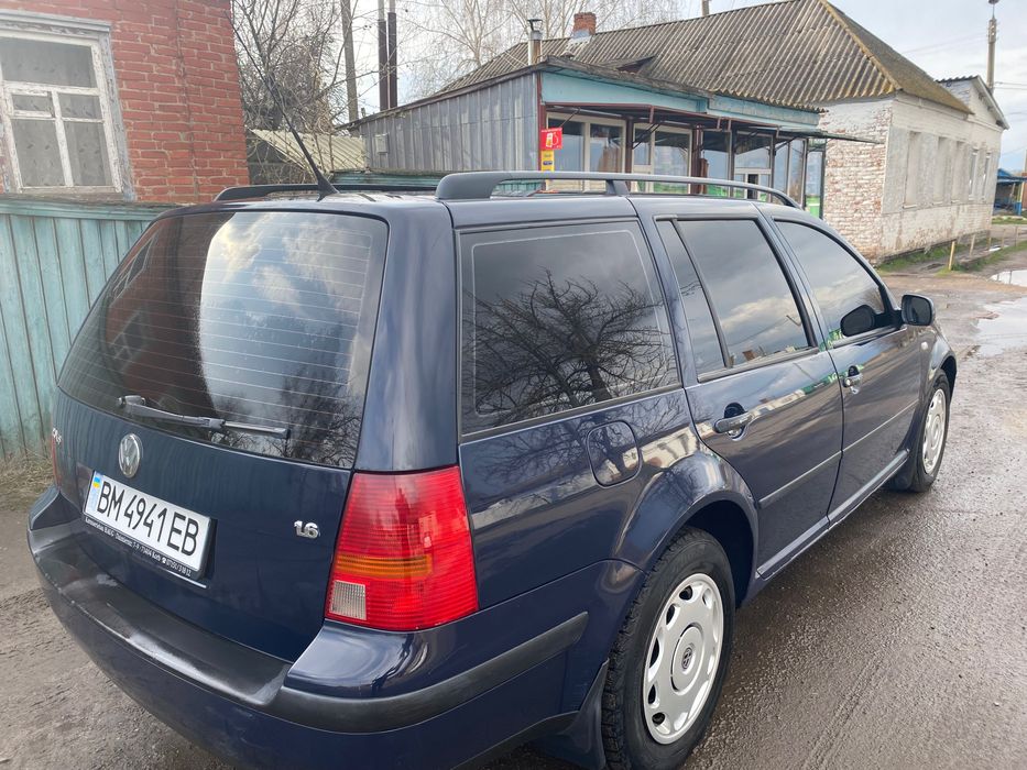 Продам автомобіль Volkswagen Golf 4