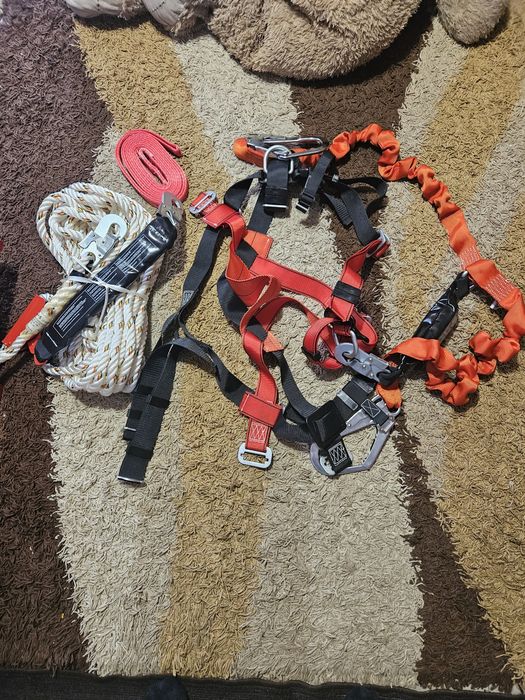 Zestaw do pracy na wysokości