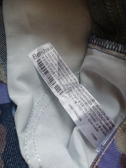 Spodnie jeansowe baggy Bershka