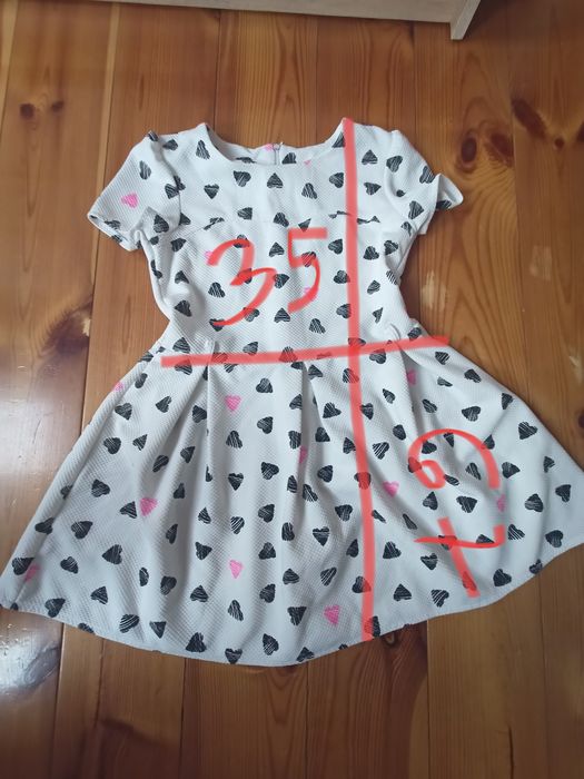 Sukienki dla dziewczynek