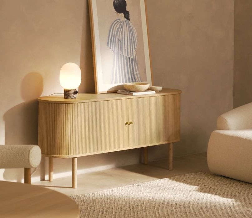 Komoda z ryflowanym frontem Calary 160x75 cm