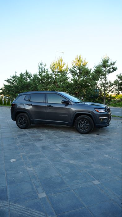 Jeep Compass рестайлінг з 2017
