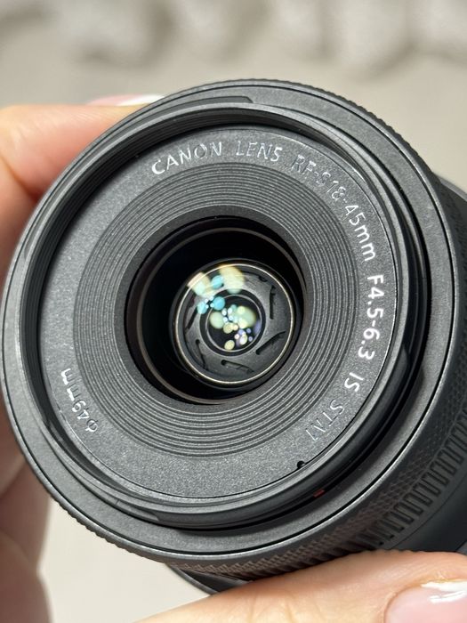 Обʼєктив Canon RF-S 18–45mm f/4.5–6.3 IS STM
