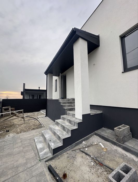 Продаж Американки -топ локація - Червениця