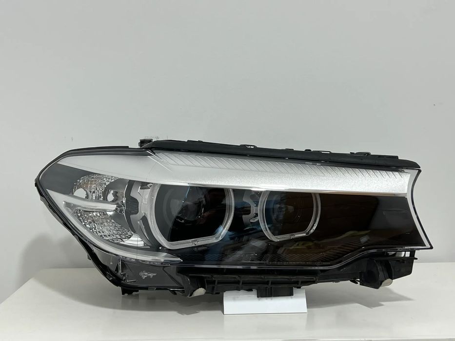 Farol Otica BMW Serie 5 G30/G31 Original Direito