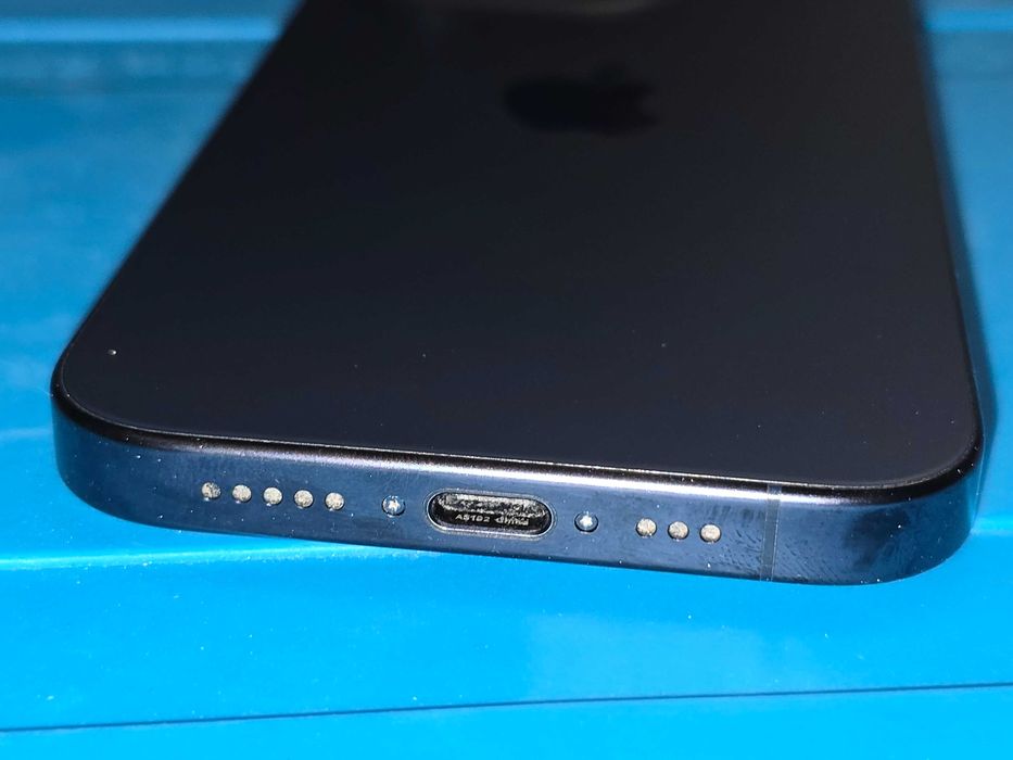 Używany - Apple iPhone 15 Pro 128GB Niebieski - GSM Baranowo