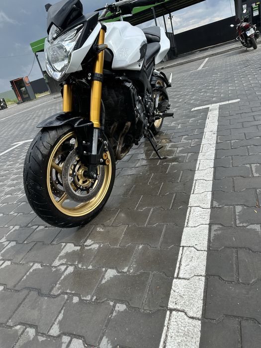 Продам Yamaha FZ 8