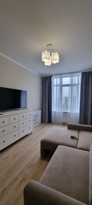 Аренда 3 комнатной ЖК Галактика, Сверстюка 6