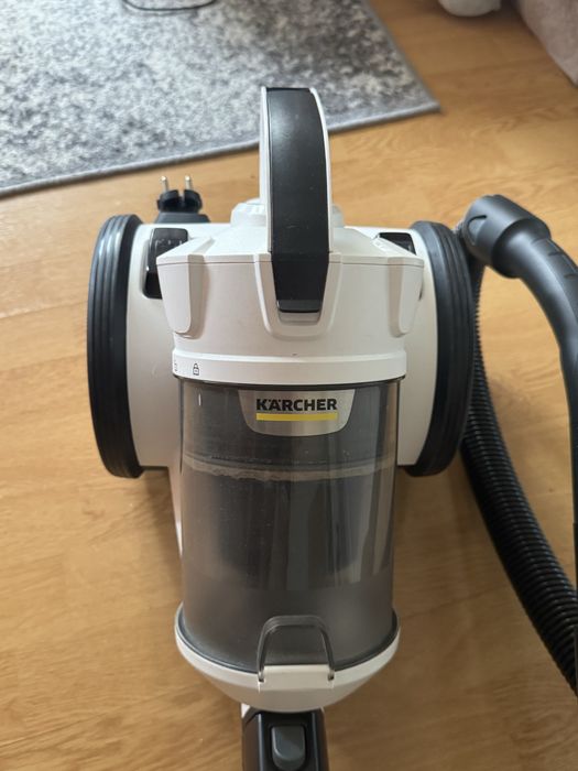 Karcher VC 3 Plus  Пилосос для сухого прибирання без мішка