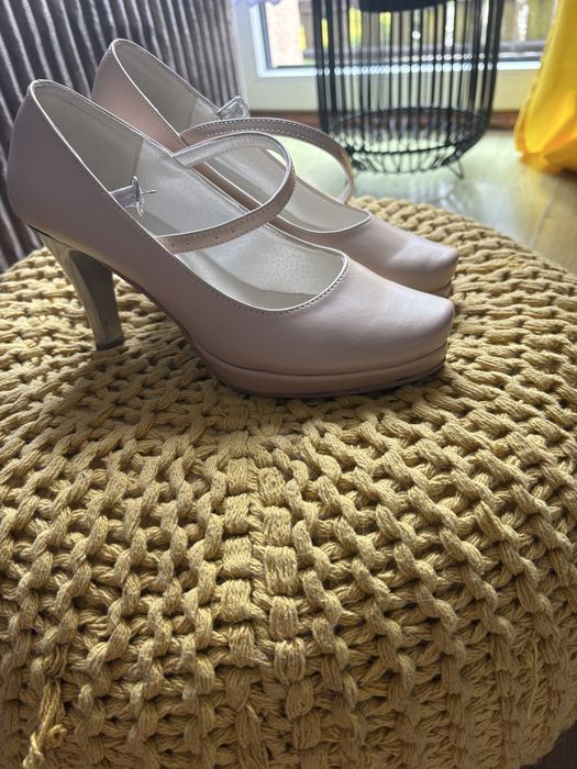 Buty ślubne rozm 37,5