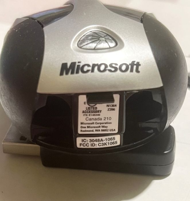 Microsoft Presenter Mouse 8000