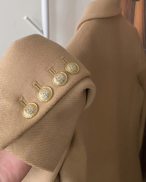 Пальто новое Zara