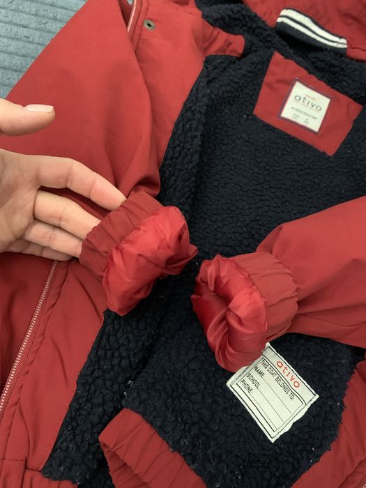 Курточка теплая на осень/весна на 6 лет