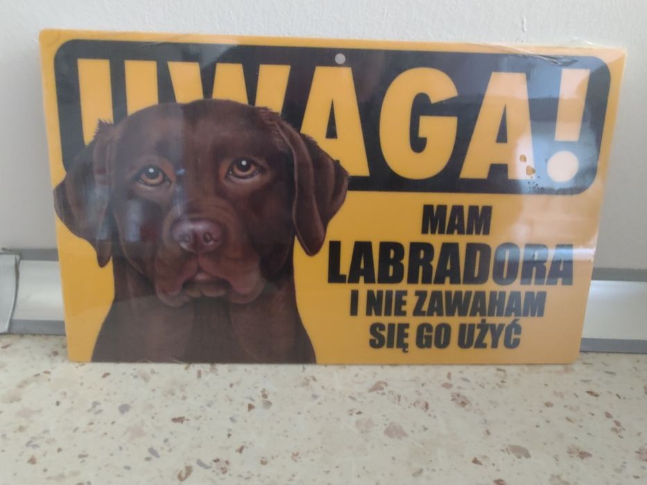 Nowa zawieszka na bramę