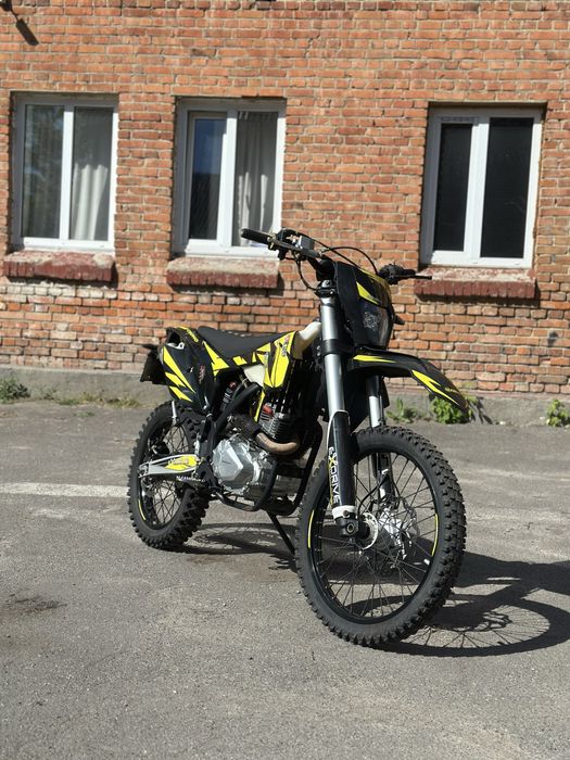 Продам ендуро мотоцикл Exdrive Profactory 300 Air
