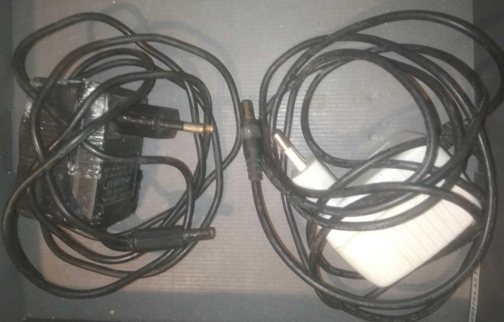 Продам блочки зарядки до телефонів та до іншого