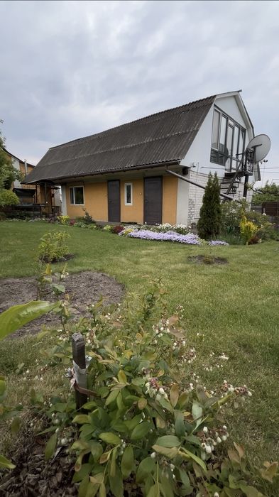 Чудовий будинок з ремонтом