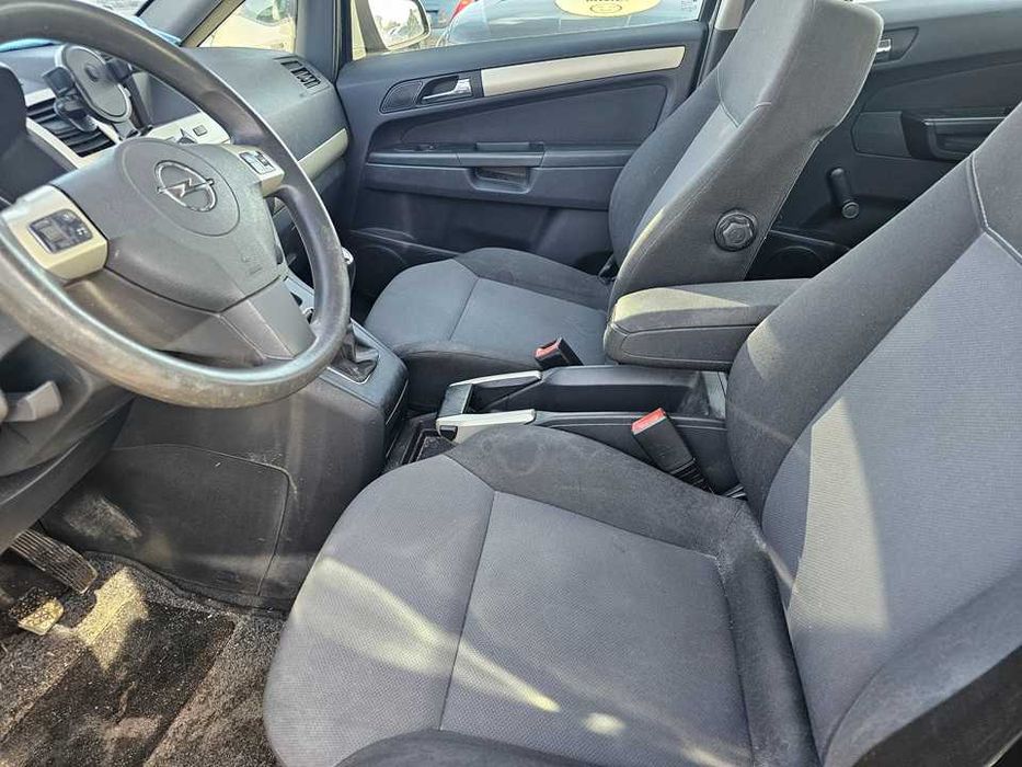 Opel Zafira B 2008r/1.9diesel/120KM/7osobowa/pt do września/hak/