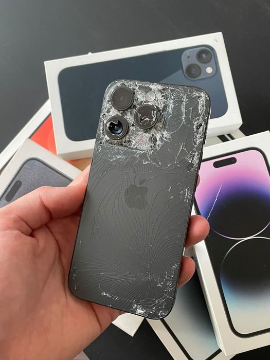 Skup iPhone 12–18 Pro Max – szybka wypłata, uczciwe warunki