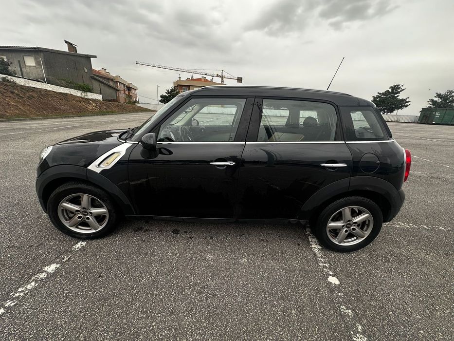 MINI Countryman One D