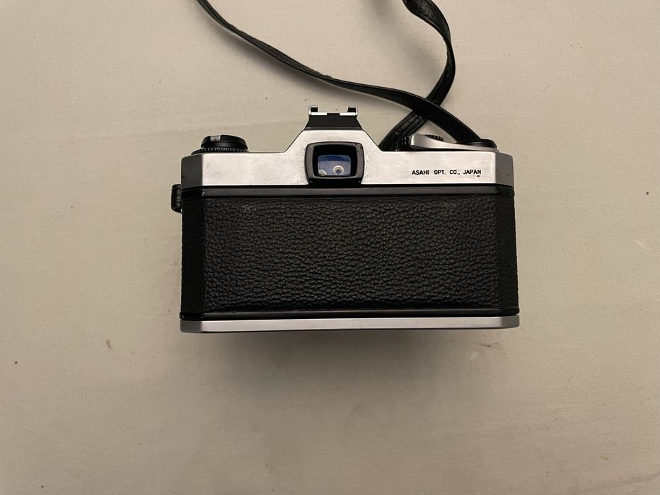 Pentax Spotmatic F SLR + Super Takumar 55mm f1.864170796295810122