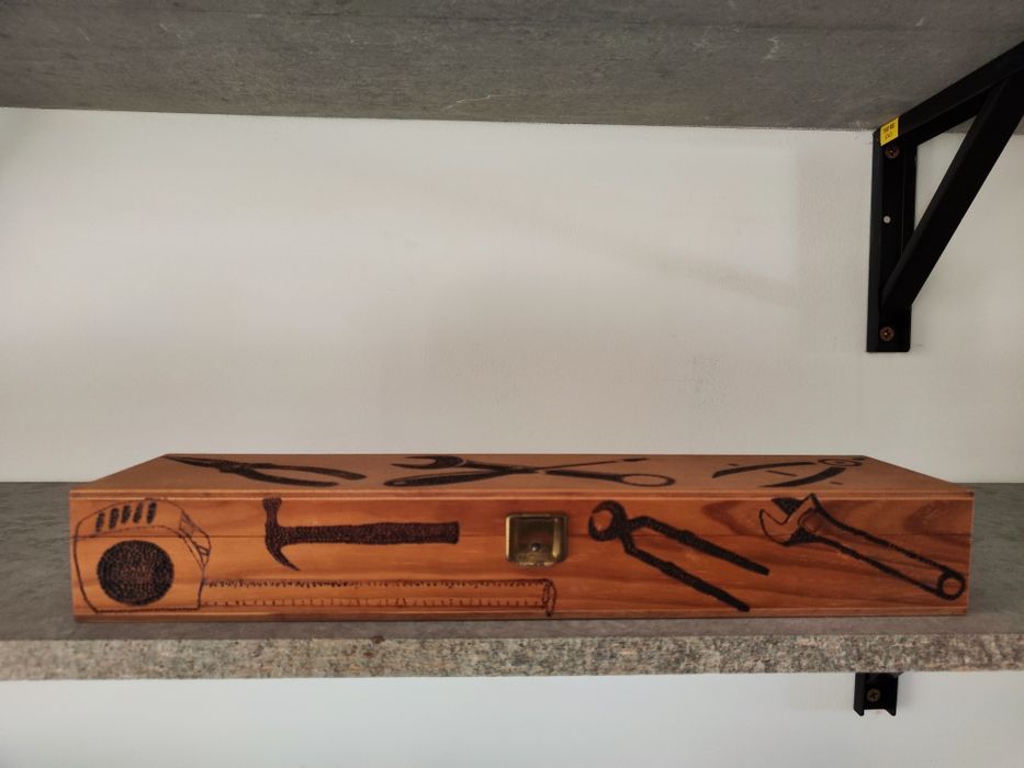 Box with Pyrography Symbols424591506330112001