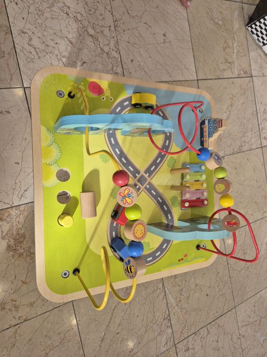 Mesa de Atividades Criança em Madeira