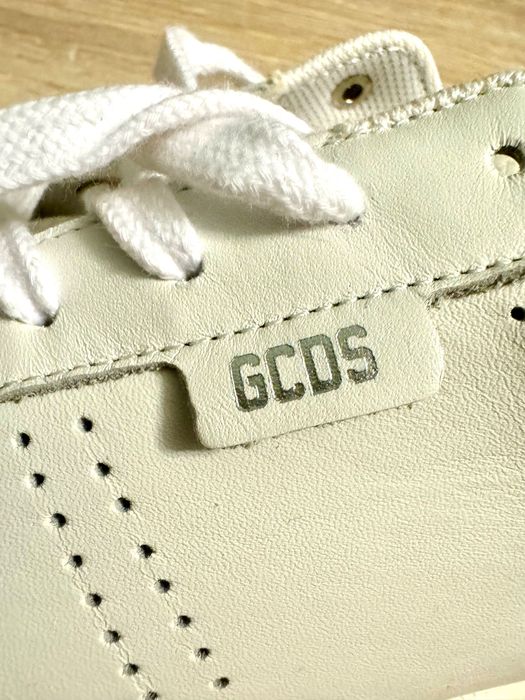 Sneakersy GCDS 42