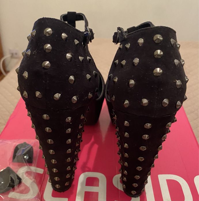 Sapato preto, tam 40