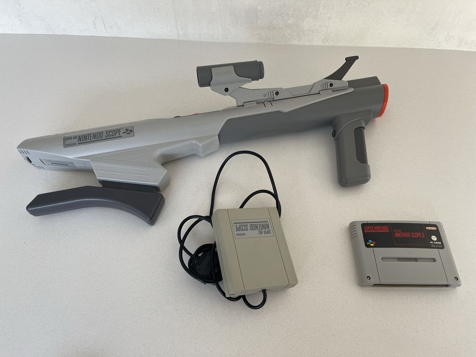 Super Nintendo Scope + Sensor + Jogo Nintendo Scope 6 PAL SNES