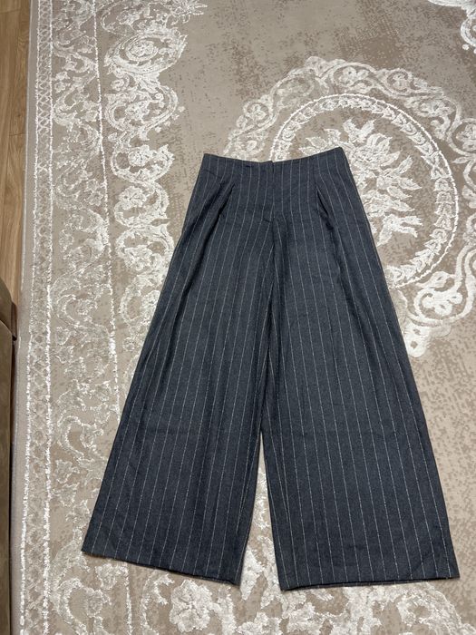 Брюки Массімо Дутті 40 розмір 61 процент шерсті майже нові