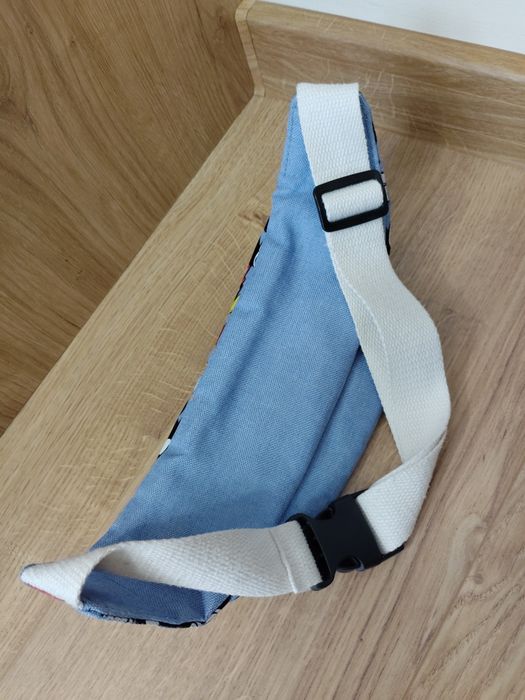 Saszetka nerka dla dzieci z motywem Myszki Miki  Cropp