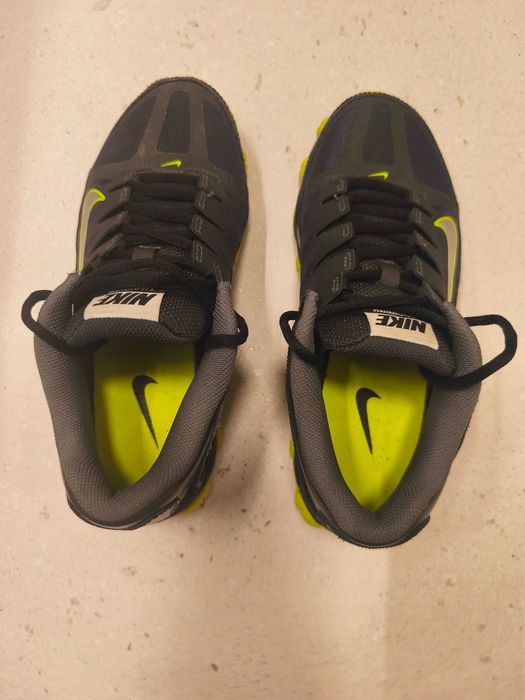 Buty Nike Reax 8 TR rozm. 39 (jak nowe)