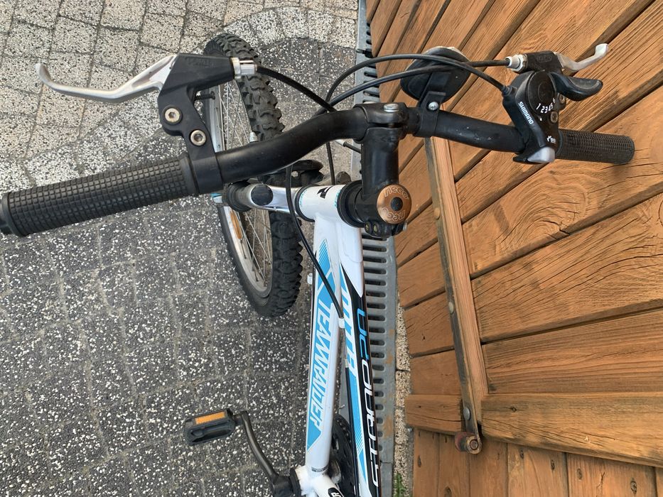 Rower dziecięcy biało niebieski