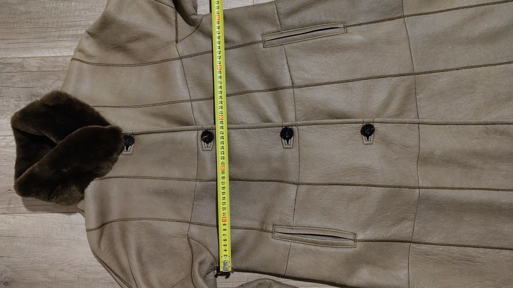 Дублянка жіноча беж, легка